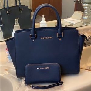 Michael Kors handbag & wallet